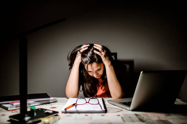 10 Thoughts Every Student Has at 2 AM But Never Talks About